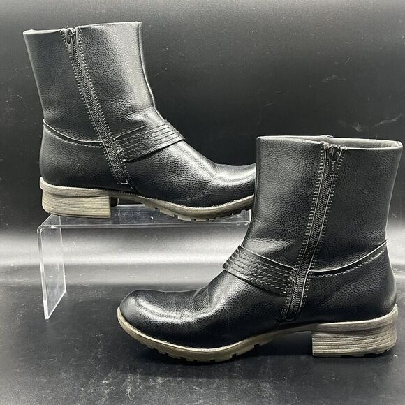 Clarks Riddle Wonder Moto Riding Boot womens 9.5 26113465 Black ankle boot biker - Picture 2 of 8